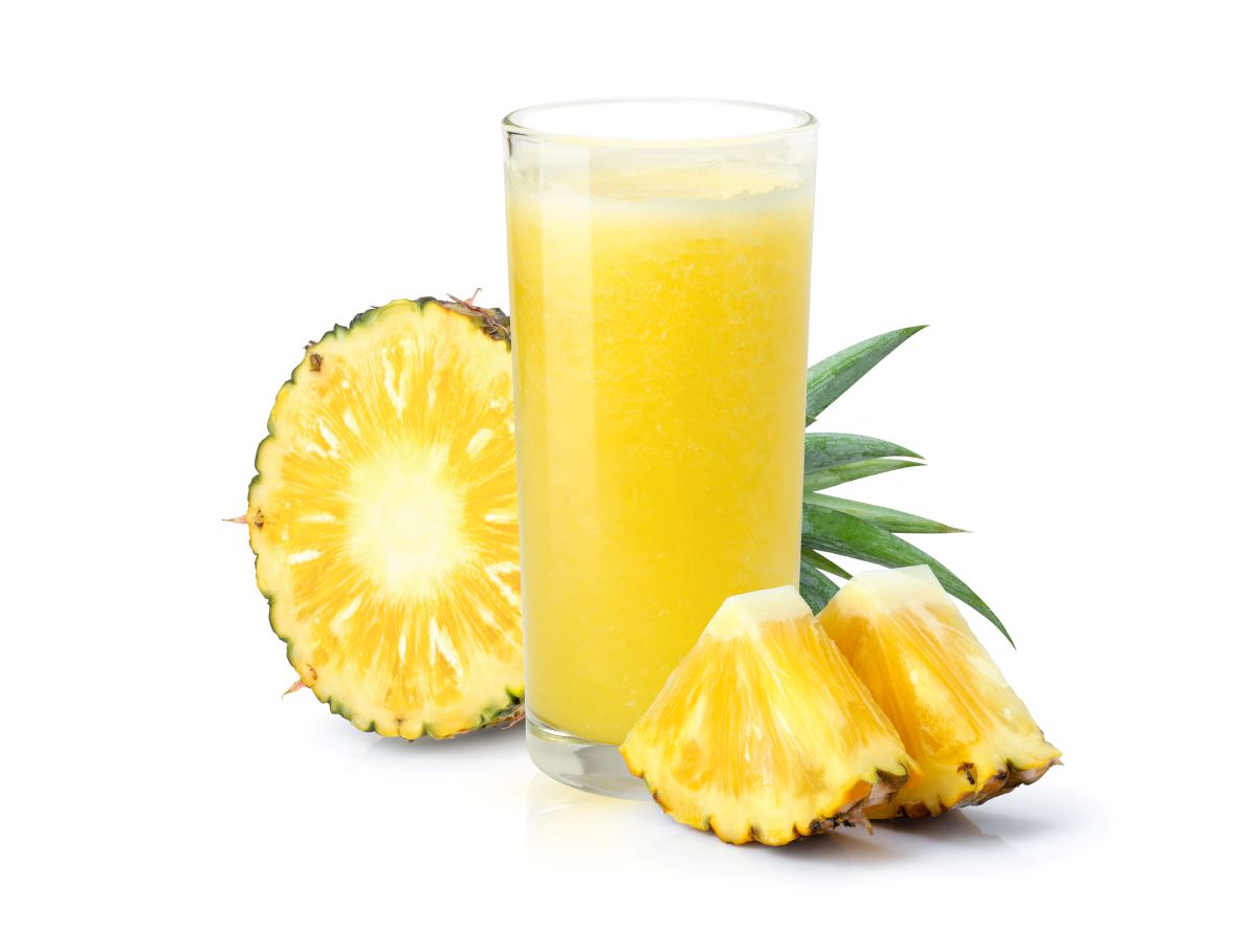 Lahodný ananásový džús s neodolateľnou chuťou